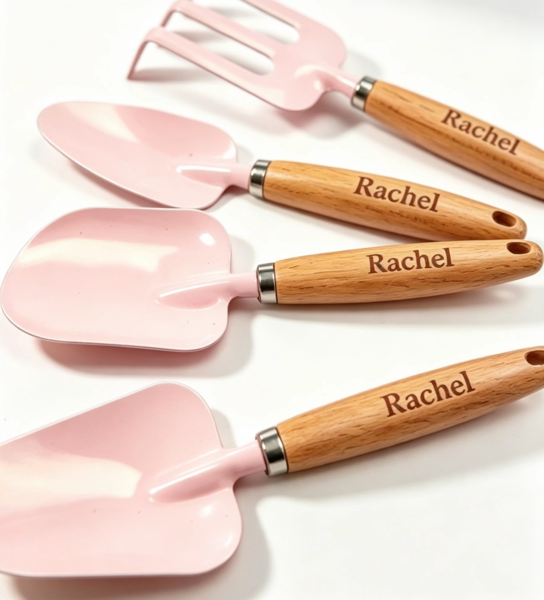 개인 맞춤 이름이 새겨진 미니 나무 손잡이 정원 도구  - Gardening Tools Names 리뷰 및 가격